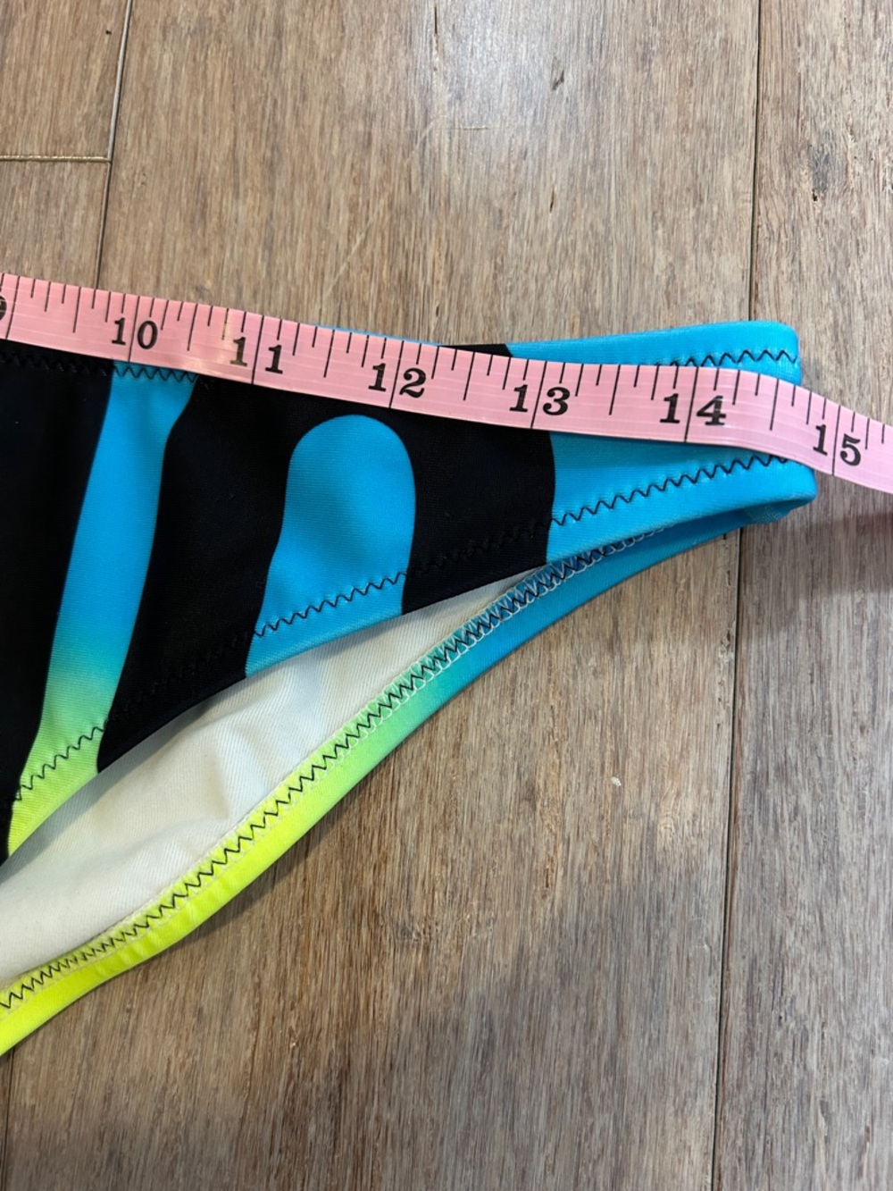 Moschino White Swim Bottom with Turquoise Trim size US 6 \ small - Picture 9 of 10